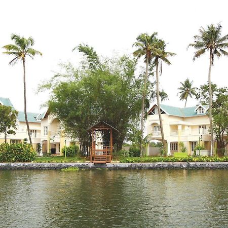 Punarnava Bamboo Lagoon Ayurveda Village Kochi Exterior foto
