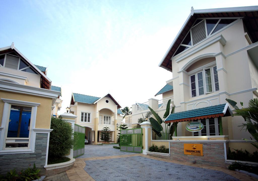 Punarnava Bamboo Lagoon Ayurveda Village Kochi Exterior foto